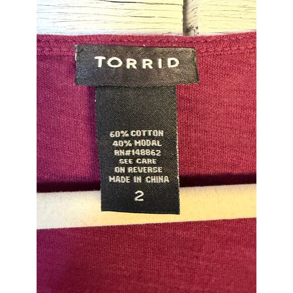 Torrid women’s V-neck long sleeve T-shirt tie-dye burgundy casual plus size ￼ - Picture 4 of 8